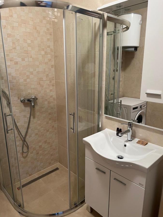 מוסטר Apartment Ljalja מראה חיצוני תמונה