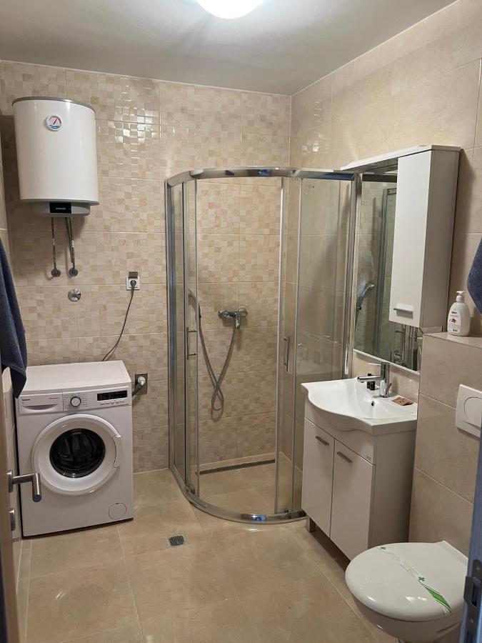 מוסטר Apartment Ljalja מראה חיצוני תמונה